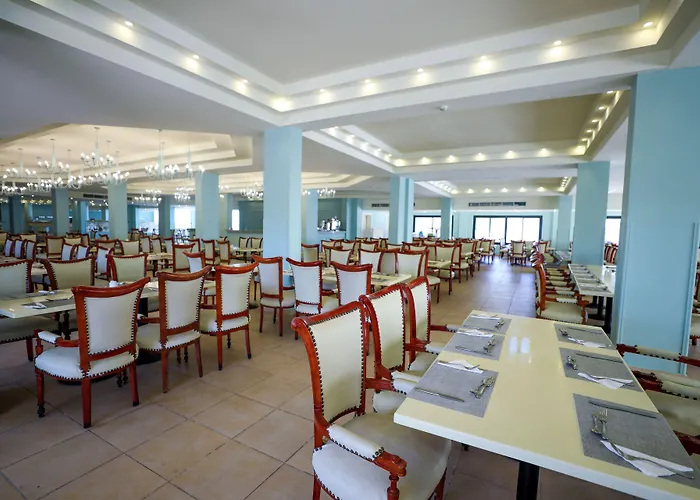 Üdülőközpont Blend Club Aqua 2*