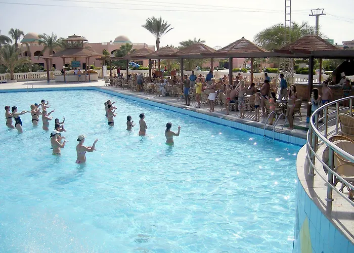 Blend Club Aqua 2* Gurdaka